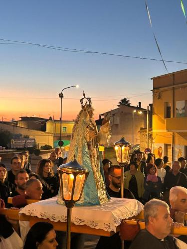 Vergine di Montserrat / Santa Mariedda